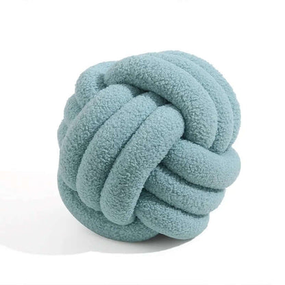 Knotted Pillow